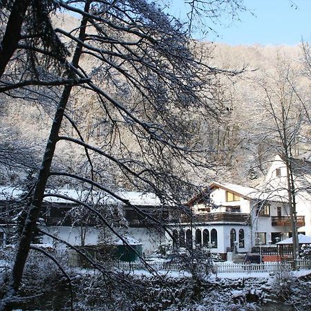 Hotel Wiedfriede Roßbach Eksteriør billede